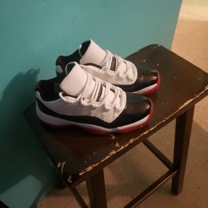 Jordan 11s